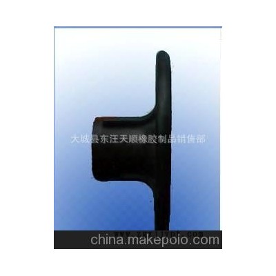 供應(yīng)耐熱性好，摩擦系數(shù)低的 尼龍脫毛盤