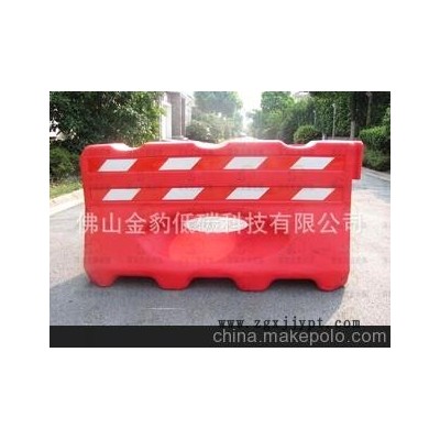 供應(yīng)滾塑加工 塑料水馬、滾塑路障 滾塑水箱 汽車涉水喉 風(fēng)機(jī)外殼