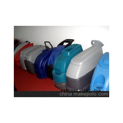 洗地機(jī)水箱滾塑加工、滾塑模具設(shè)計(jì)加工