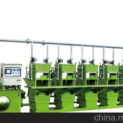 橡膠鞋底自動(dòng)成型機(jī)