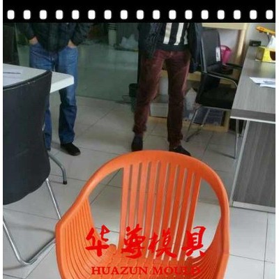 氣輔注塑椅子模具，歡迎外貿(mào)公司合作，可配制氮機注塑，出口巴西